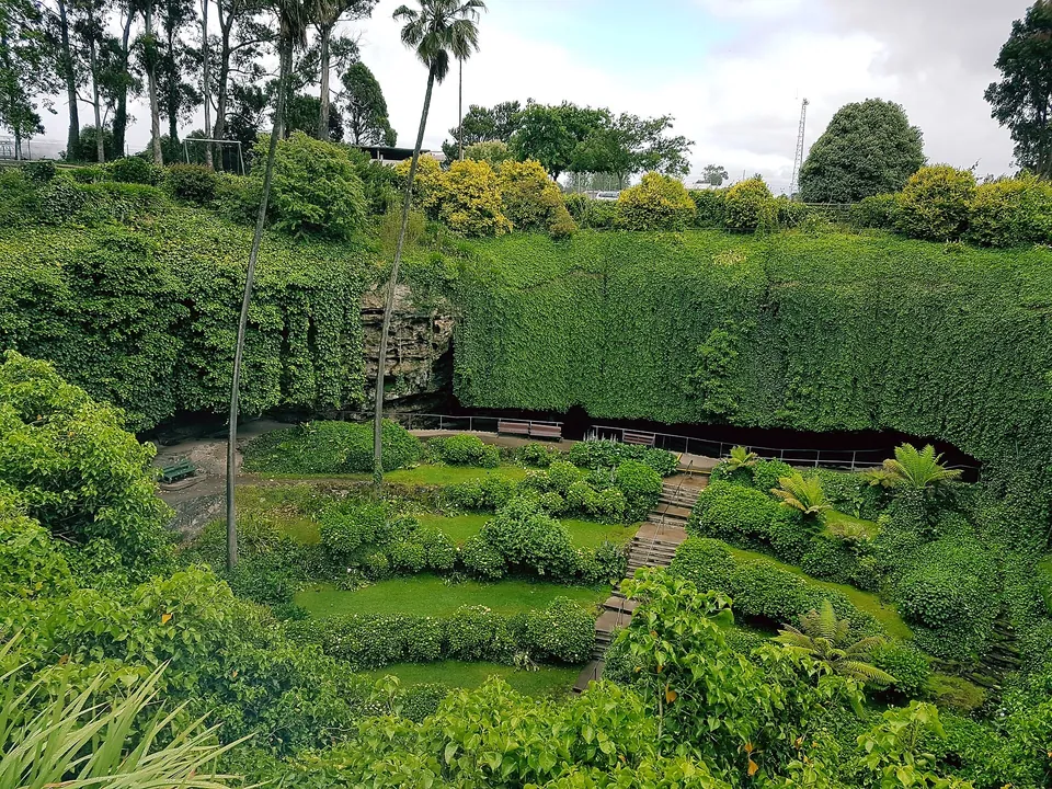 Terraced gardens inside Umpherston Sinkhole, Mount Gambier